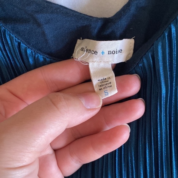 Urban Outfitters Silence + Noise teal tank top, size S - Picture 3 of 4